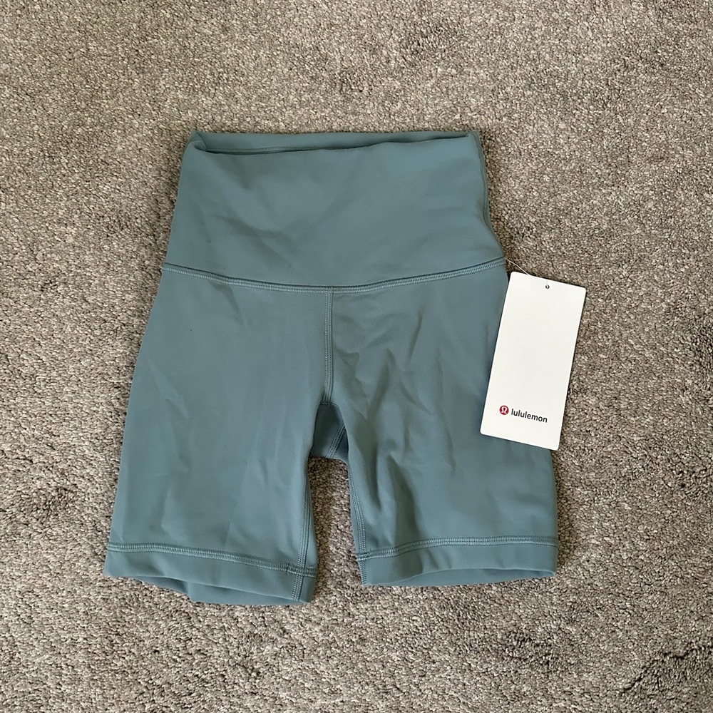 Lululemon High-Waisted Bike Shorts (brand new)